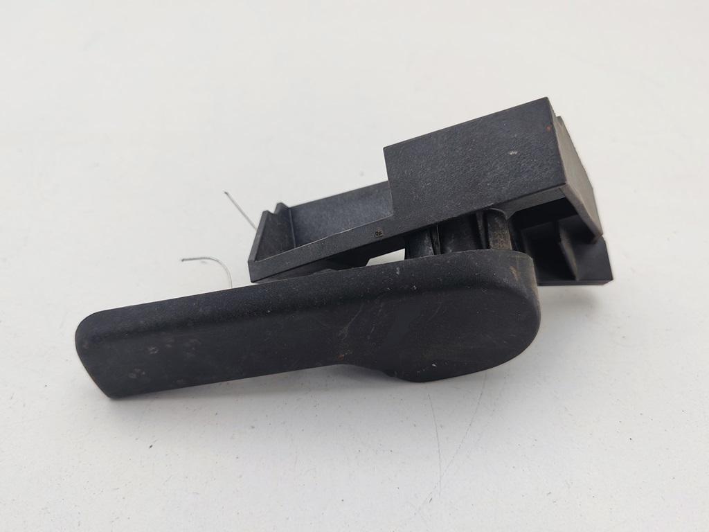 ручка открывания капота Volkswagen Passat B6 2006, 1.9 л., дизель, МКПП, синий, универсал, 1J1823533C