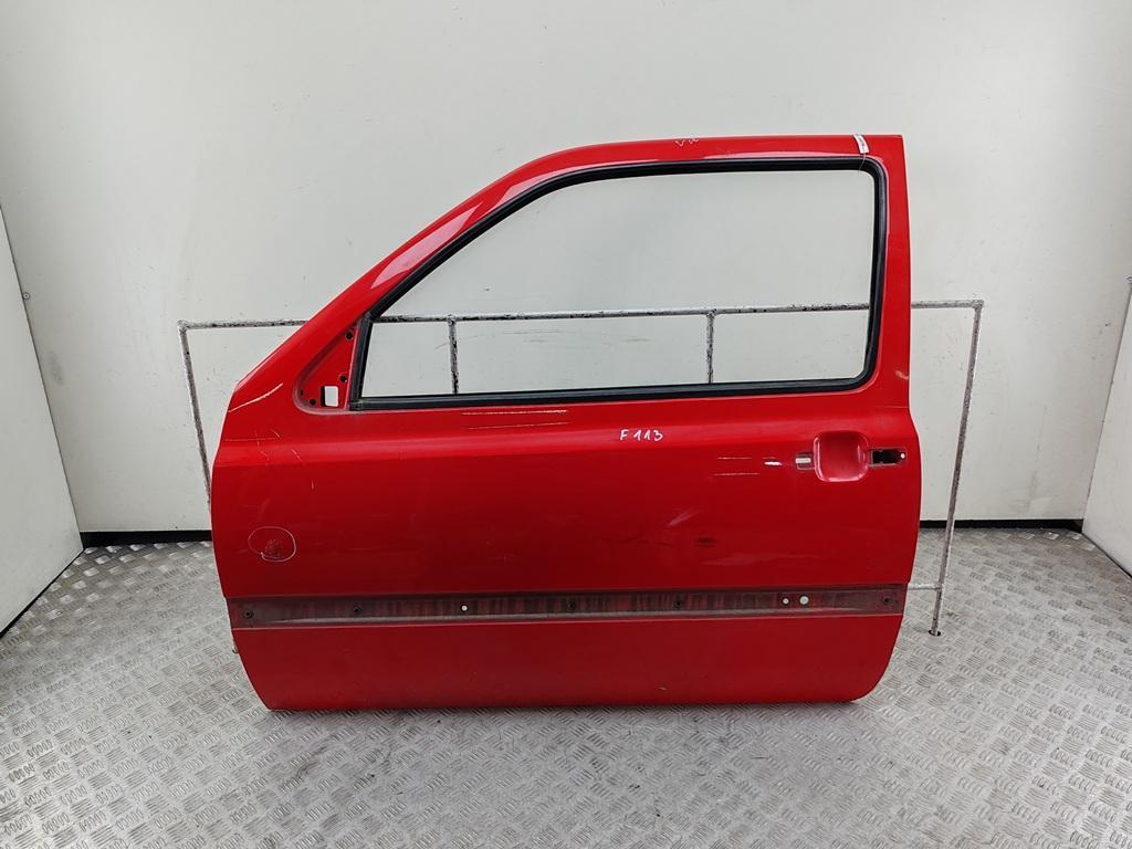 дверь сдвижная Volkswagen Golf-3 1997, красный, хетчбэк 3 дв. - фото №1