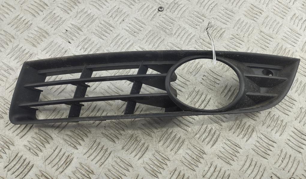 рамка фары противотуманной левой Volkswagen Passat B6 2009, 1.8 л., бензин, МКПП, чёрный, универсал, 3C0853665A