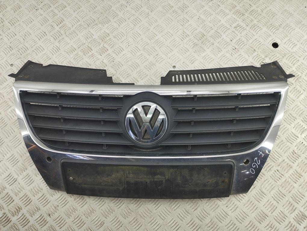 решетка радиатора Volkswagen Passat B6 2007, синий, универсал, 3C0853651B