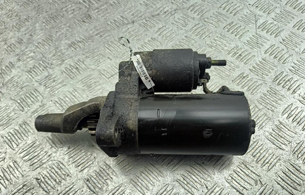 стартер Volkswagen Passat B5+ (GP) 2003, 2.5 л., дизель, АКПП, серый, универсал, 059911023H, 0001109021 - фото №1