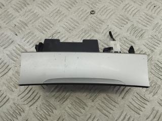 пепельница Volkswagen Passat B6 2009, 1.8 л., бензин, МКПП, чёрный, универсал, 3C0863284