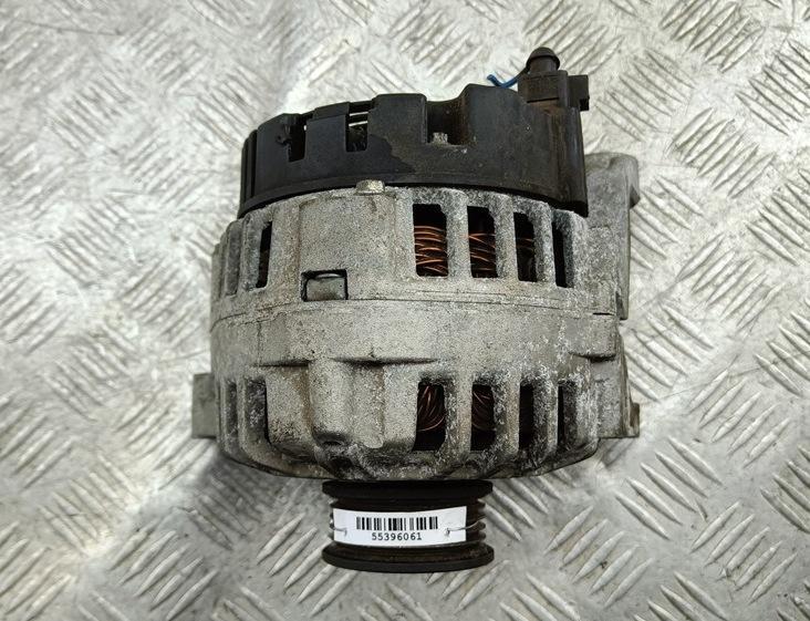 генератор Volkswagen Passat B5 1998, 1.6 л., бензин, МКПП, синий, универсал, 06B903016D