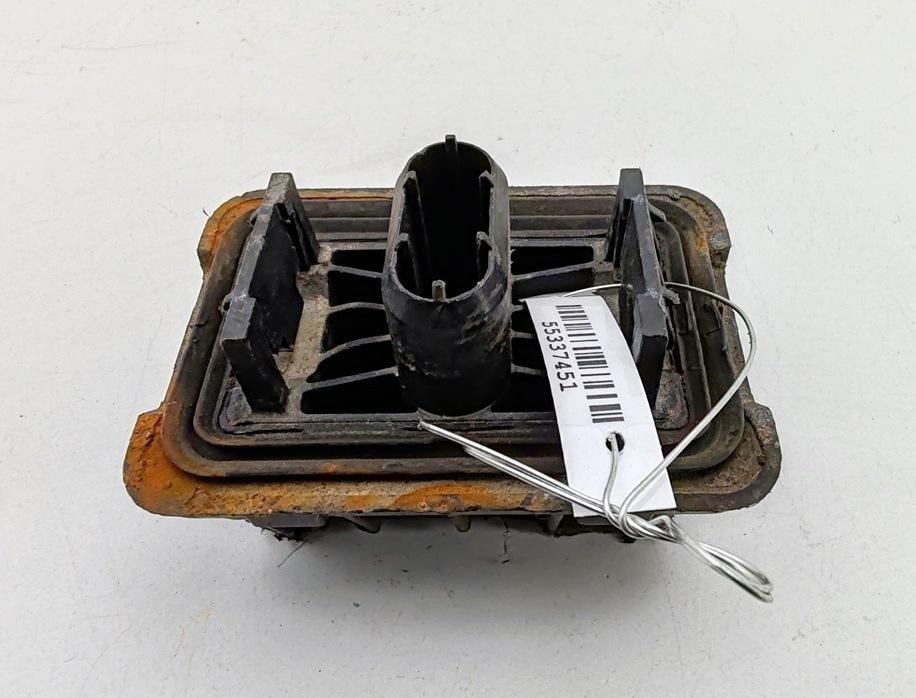 опора под домкрат (поддомкратная подушка) BMW 3 E90/E91/E92/E93 2007, 2.0 л., бензин, МКПП, красный, универсал, 7123311 - фото №1