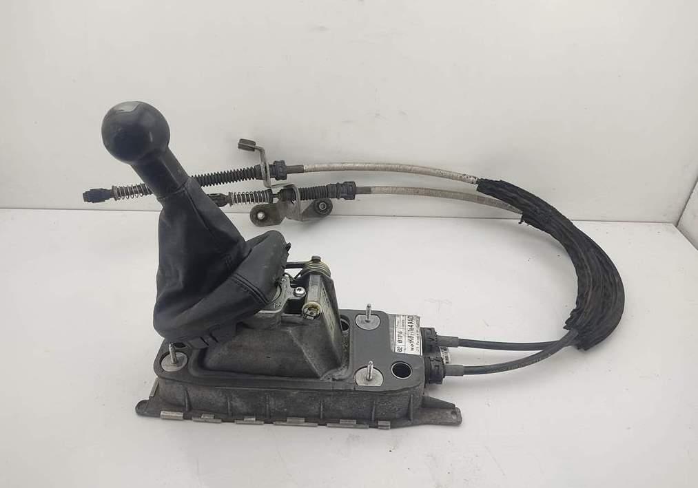кулиса SEAT Altea 2004, 1.6 л., бензин, МКПП, красный, минивэн, 1K0711049AD