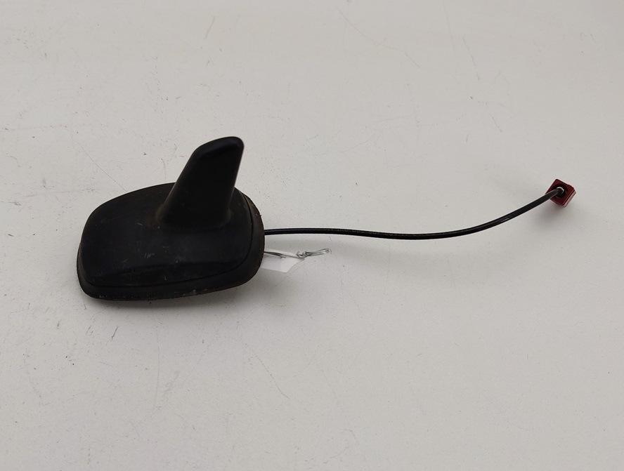 антенна Volkswagen Passat B6 2005, 1.6 л., бензин, МКПП, чёрный, универсал, 1K0035507