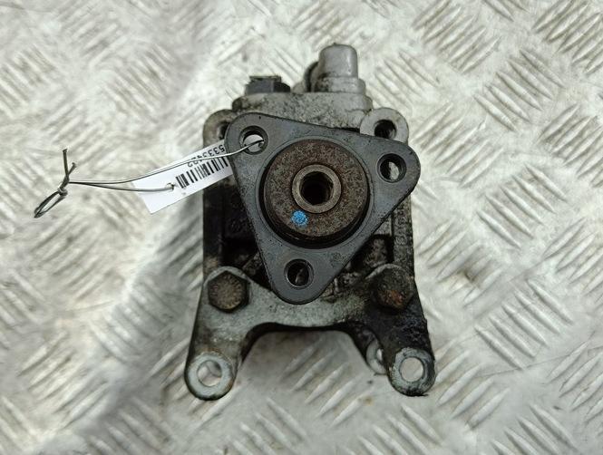 Насос гидроусилителя руля BMW 3 E46 2001, 1.9 л., бензин, МКПП, зелёный, универсал, 6750111 - фото №1
