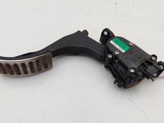 педаль Skoda Fabia mk2 (5J) 2011, 1.2 л., бензин, МКПП, красный, хетчбэк 5 дв., 6Q1721503M