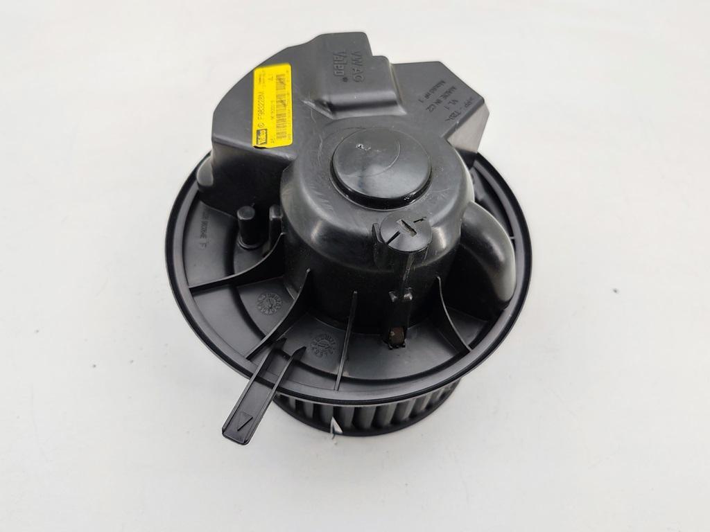 моторчик печки Volkswagen Touran 2004, 2.0 л., дизель, МКПП, серый, минивэн, 1K1820015