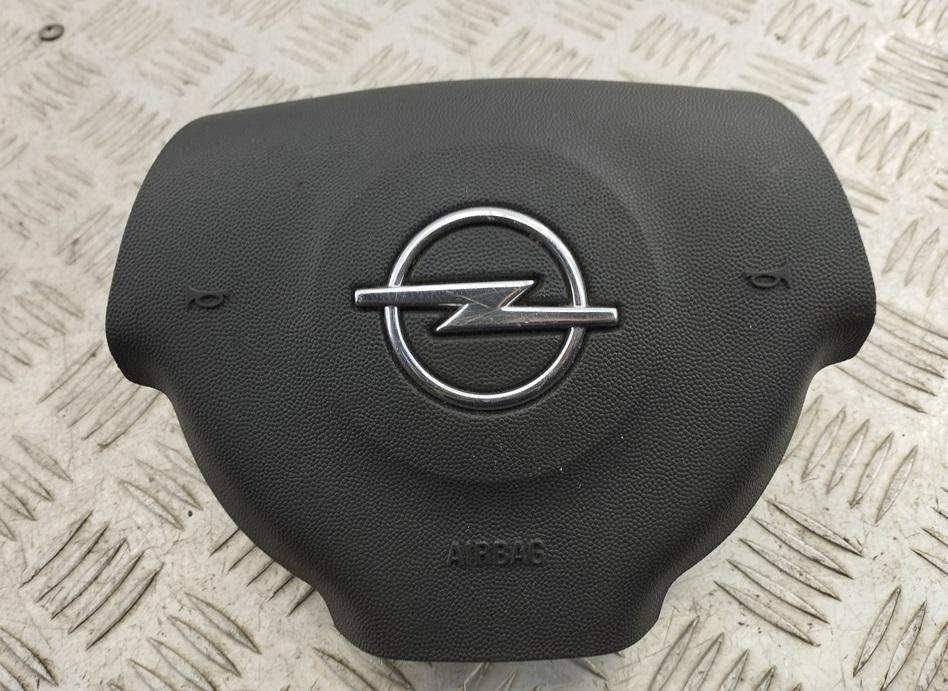 подушка безопасности водителя Opel Vectra C 2004, 2.2 л., бензин, МКПП, серый, хетчбэк 5 дв., 13112816