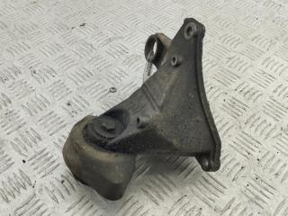 кронштейн КПП Audi A4 B5 1998, 1.8 л., бензин, МКПП, зелёный, универсал, 8D0399114S