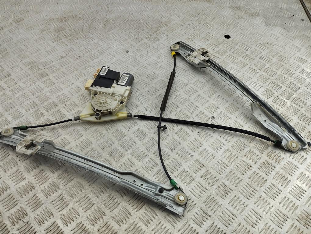 стеклоподъемник электрический передний правый Citroen C5 2005, 2.0 л., дизель, АКПП, серый, хетчбэк 5 дв., 9648486380