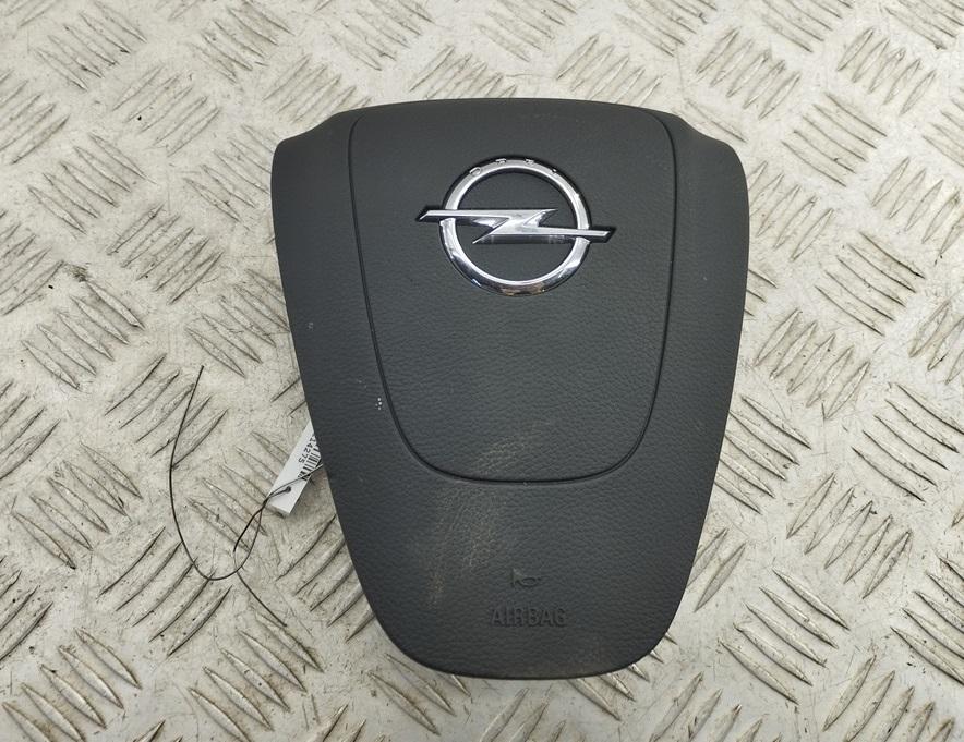 подушка безопасности водителя Opel Astra J 2010, 2.0 л., дизель, МКПП, чёрный, хетчбэк 5 дв., 98729641YX - фото №1