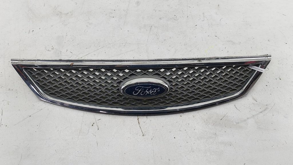решетка радиатора Ford Mondeo III 2003, серый, универсал