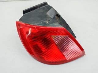 фонарь задний левый Mitsubishi Colt 2008, 1.1 л., бензин, МКПП, белый, хетчбэк 3 дв., MR957365