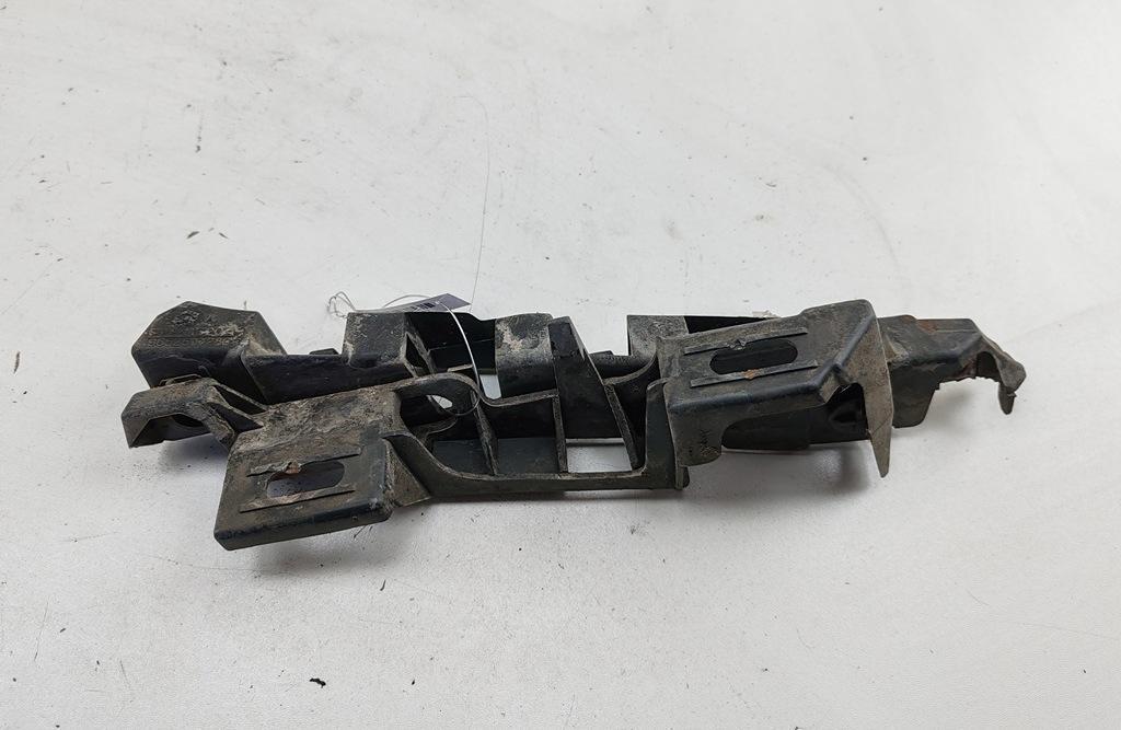 кронштейн переднего бампера Citroen C4 2007, 1.4 л., бензин, МКПП, чёрный, хетчбэк 5 дв., 9652507280