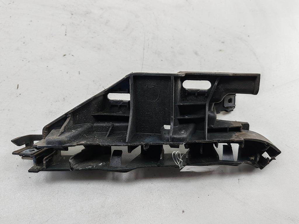 кронштейн переднего бампера Peugeot 307 2006, 1.6 л., дизель, МКПП, серый, универсал, 9653426980
