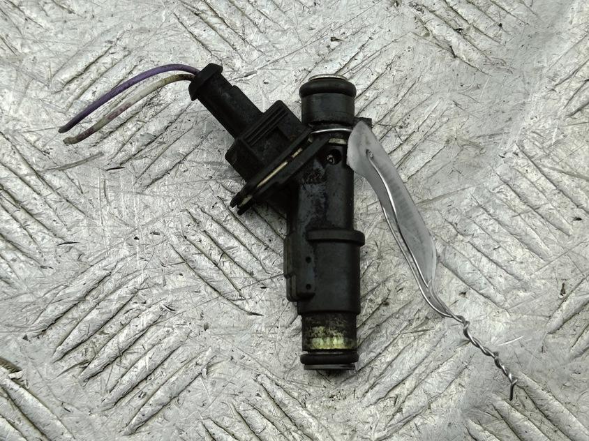 форсунка Peugeot 407 2005, 2.0 л., бензин, МКПП, серый, универсал, 01F003A