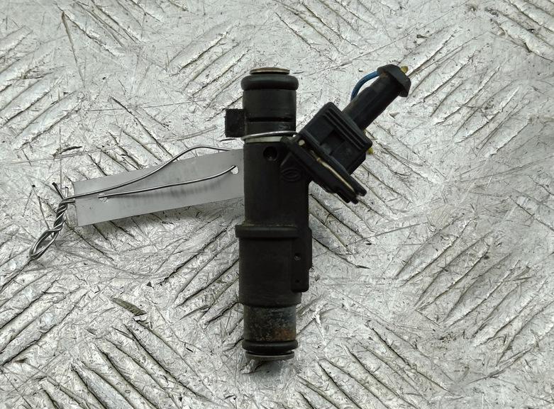 форсунка Peugeot 407 2005, 2.0 л., бензин, МКПП, серый, универсал, 01F003A