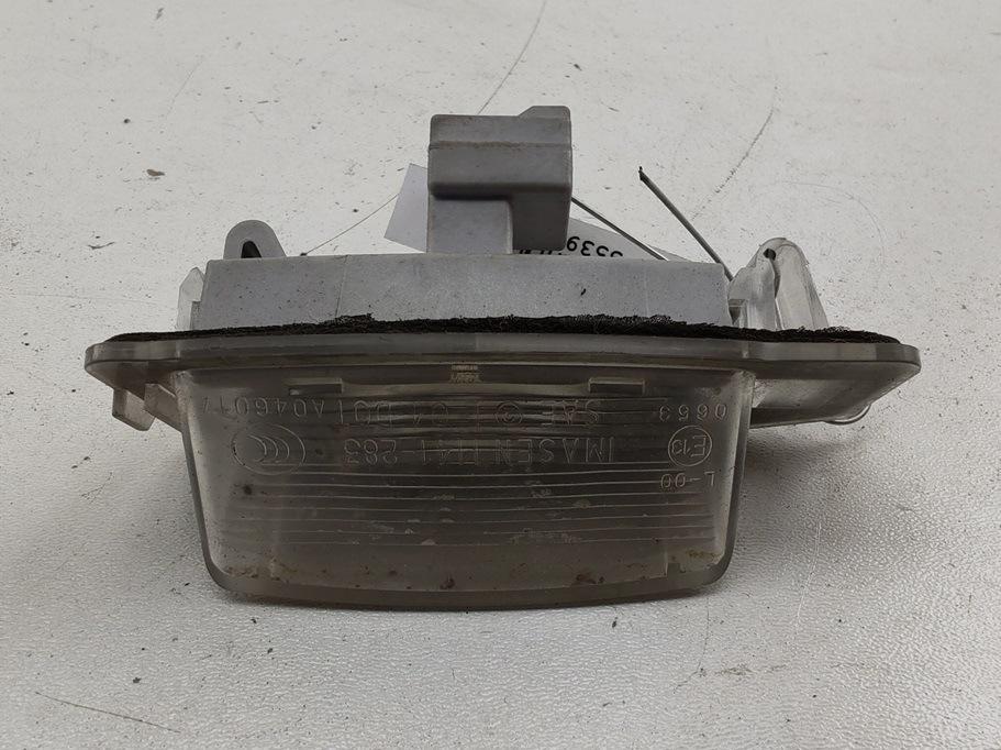 подсветка номера Peugeot 4007 2008, 2.2 л., дизель, МКПП, серый, внедорожник 5 дв.