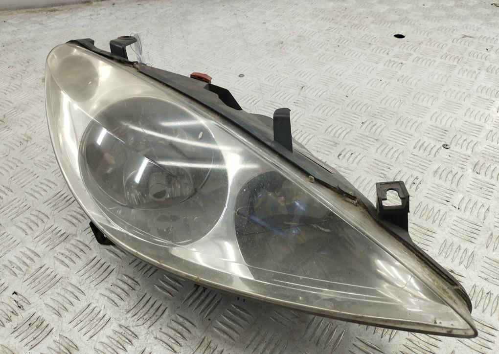 фара правая Peugeot 307 2004, 2.0 л., бензин, МКПП, чёрный, кабриолет, 9641615680