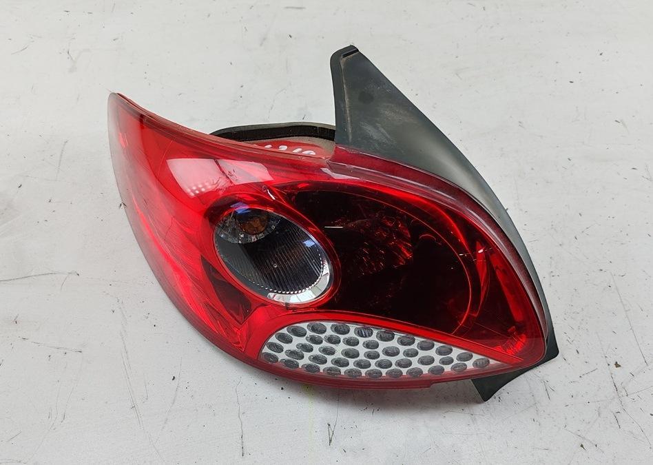 фонарь задний левый Peugeot 206 2011, 1.1 л., бензин, МКПП, красный, хетчбэк 3 дв., 9685618280