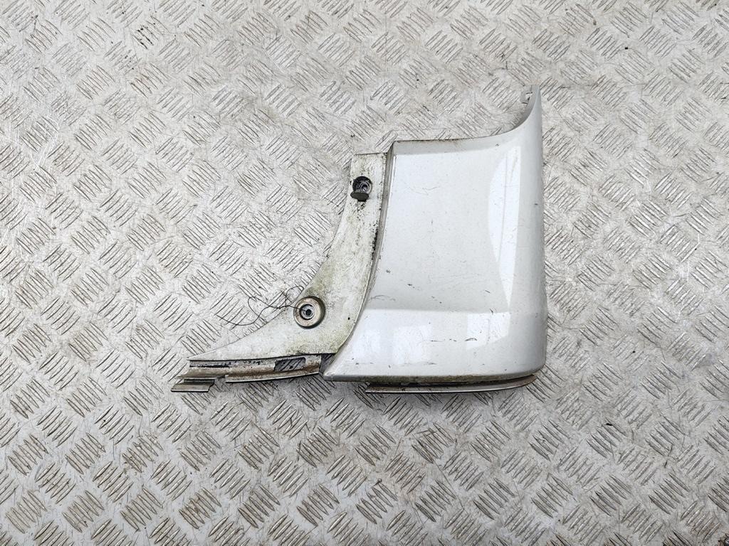клык бампера задний правый Hyundai H-1 Starex 1997 2009, 2.5 л., дизель, МКПП, белый, минивэн, 86613-4H000 - фото №1