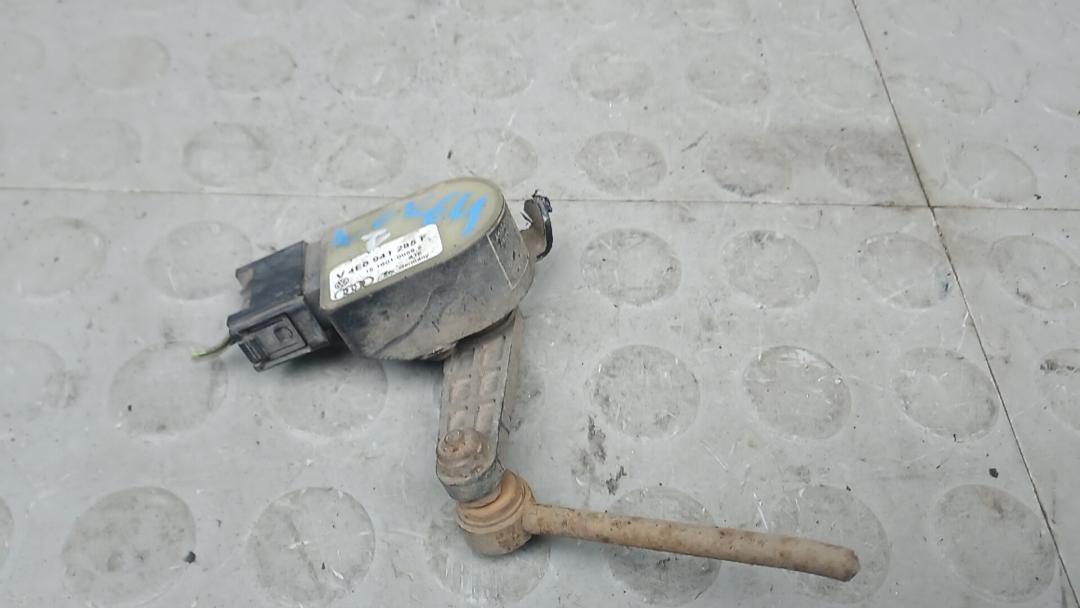 датчик дорожного просвета Audi A8 2004, 3.0 л., дизель, АКПП, седан