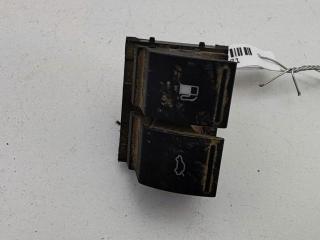 Кнопка открывания лючка топливного бака Volkswagen Touareg 1 поколение 2006, 3.0 л., дизель, АКПП, серый, внедорожник 5 дв., 7L6959903