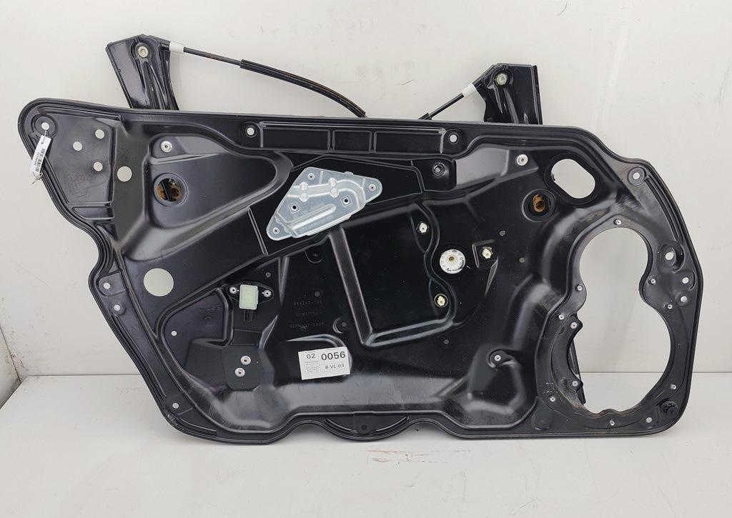 стеклоподъемник электрический передний левый Volkswagen Passat B6 2009, 1.8 л., бензин, МКПП, чёрный, универсал, 3C1837755K - фото №1