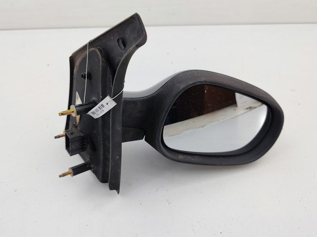 зеркало правое Renault Scenic I 2001, 1.6 л., бензин, МКПП, зелёный, минивэн, 7700431543 - фото №1