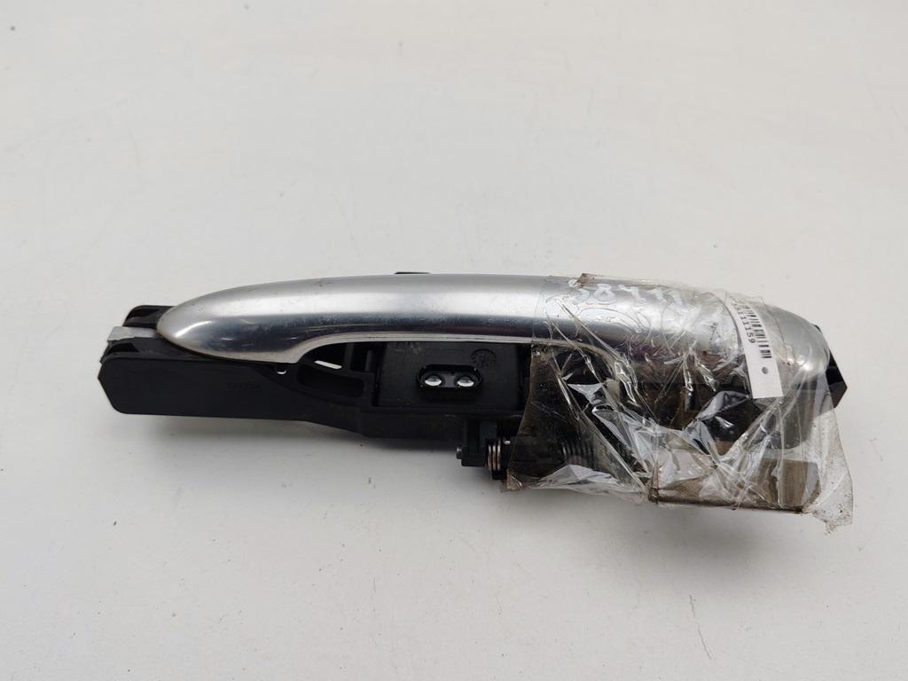 ручка наружная передняя правая Renault Laguna II 2003, 2.0 л., бензин, МКПП, синий, универсал, 8200008431 - фото №1