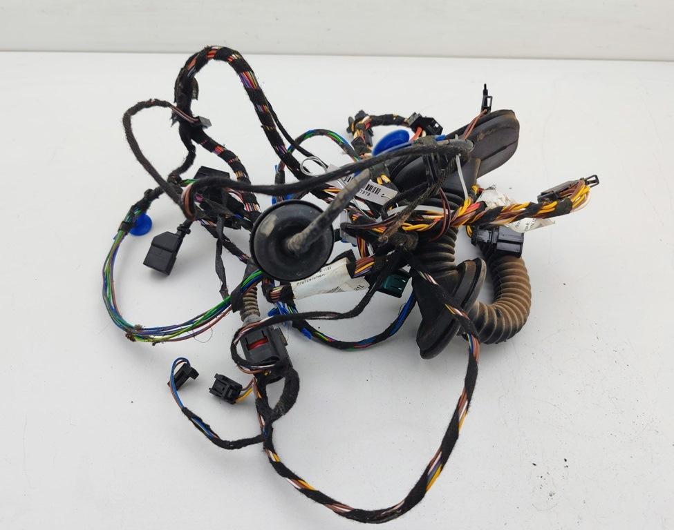 дверная проводка Volkswagen Touareg 2006, 3.0 л., дизель, АКПП, серый, внедорожник 5 дв., 7L6971120.7L6971121L