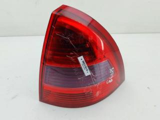 фонарь задний правый Citroen C5 2005, 2.0 л., дизель, МКПП, чёрный, хетчбэк 5 дв., 89034070