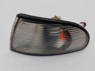 Поворотник (указатель поворота) левый Audi A4 B5 1998, 1.8 л., бензин, МКПП, зелёный, универсал, 8D0953049A