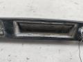 накладка подсветки номера Audi A8 D3 2003, 4.2 л., бензин, АКПП, синий, седан, 4B0827576 - фото №3