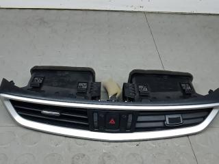 кнопка аварийной сигнализации Nissan X-Trail 2014, 1.6 л., дизель, МКПП, внедорожник 5 дв.