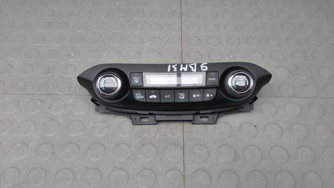 блок управления печки / климат-контроля Honda CR-V 2014, 1.6 л., дизель, МКПП, внедорожник 5 дв.