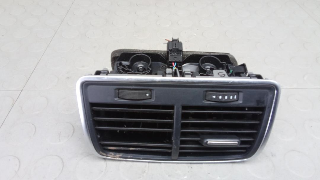 дефлектор обдува салона Audi A6 2011 2014, 3.0 л., D TDI, АКПП, седан