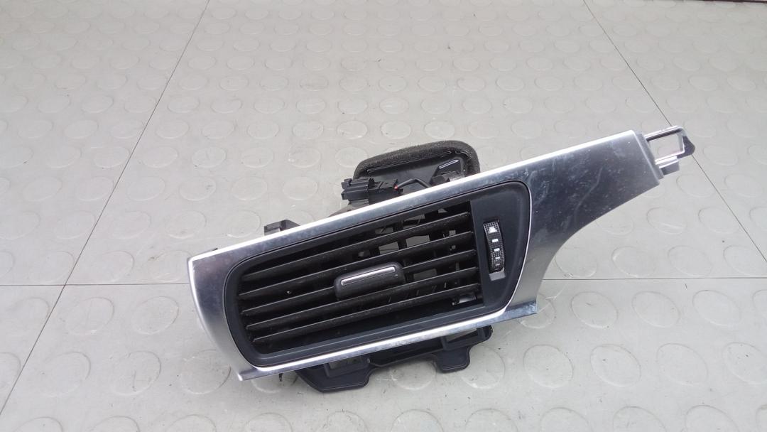 дефлектор обдува салона Audi A6 2011 2014, 3.0 л., D TDI, АКПП, седан