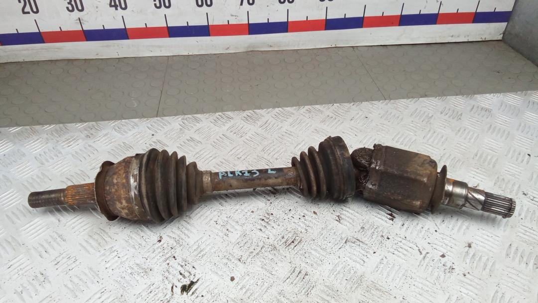 полуось передняя левая (приводной вал, ШРУС) Nissan Navara 2010, 2.5 л., дизель, АКПП, пикап