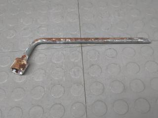 ключ колесный (балонный) Toyota RAV4 2006 2007, 2.2 л., МКПП, внедорожник 5 дв.