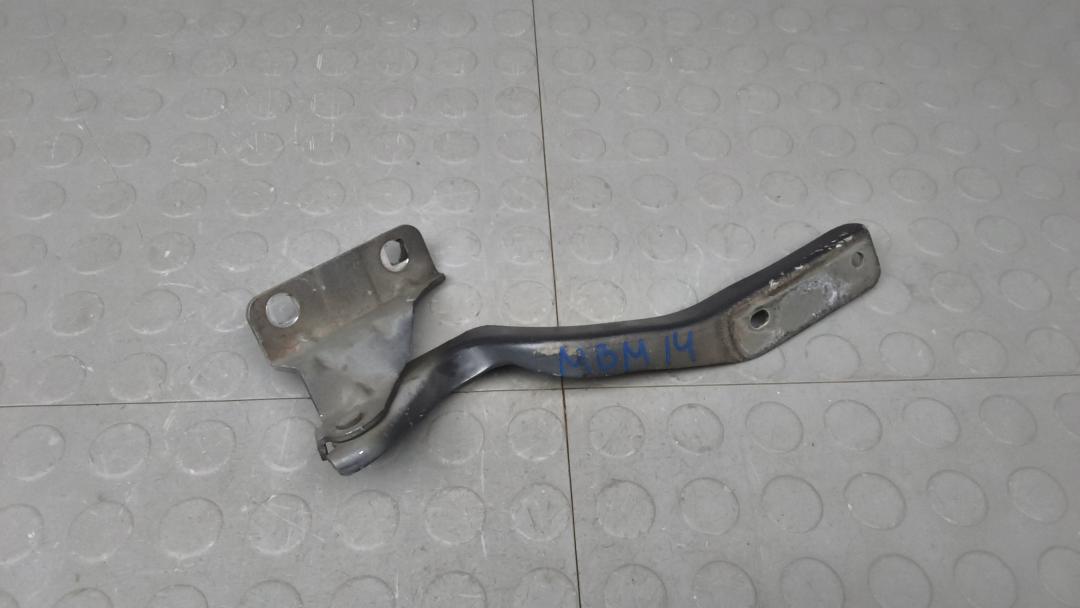 петля капота Nissan Qashqai 2011, 1.6 л., дизель, МКПП, внедорожник 5 дв., 65401JD000