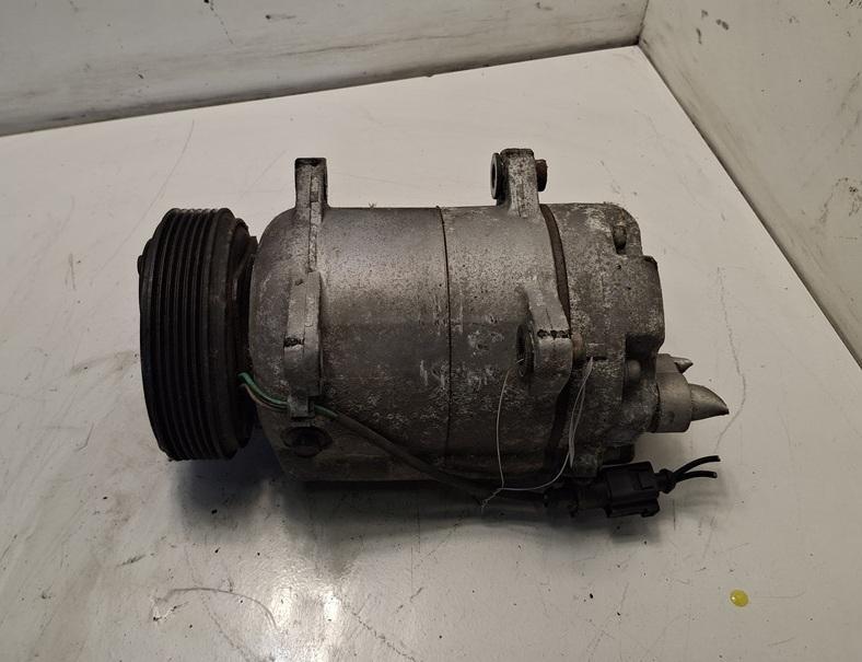 компрессор кондиционера Audi A3 8L 2001, 1.6 л., бензин, 1J0820803G - фото №1
