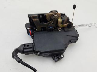 замок двери передней правой Volkswagen Passat B5 1999, 1.8 л., бензин, МКПП, красный, универсал