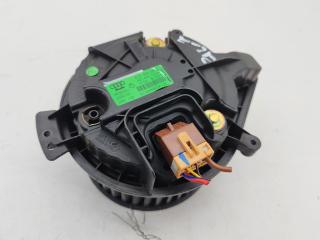 моторчик печки Audi A4 B6 2002, 2.0 л., бензин, МКПП, серый, универсал, 8E1820021B