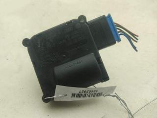моторчик заслонки печки Audi A6 C6 2006, 2.7 л., дизель, АКПП, чёрный, универсал, 4F0820511A