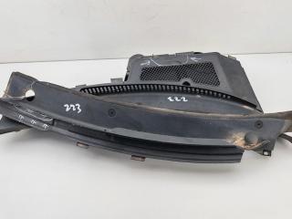 дождевик Audi A4 B5 2001, 1.9 л., дизель, МКПП, чёрный, универсал, 8D1819477