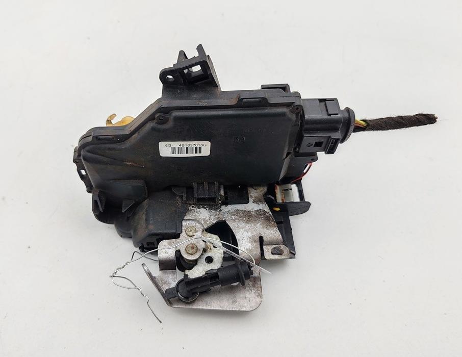 замок двери передней правой Audi A6 C5 2002, 4.2 л., бензин, АКПП, чёрный, универсал, 4B1837016G - фото №1