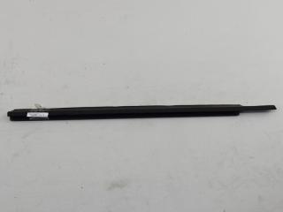 Молдинг стекла двери задней правой наружный Ford Mondeo III 2005, 1.8 л., бензин, МКПП, красный, универсал